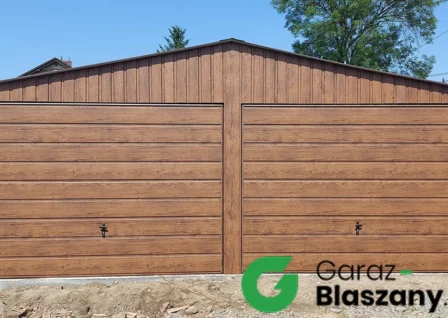 garaż blaszany 6x5 drewnopodobny orzech z okuciami