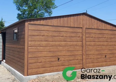 Nowoczesny garaż blaszany 6x5 drewnopodobny