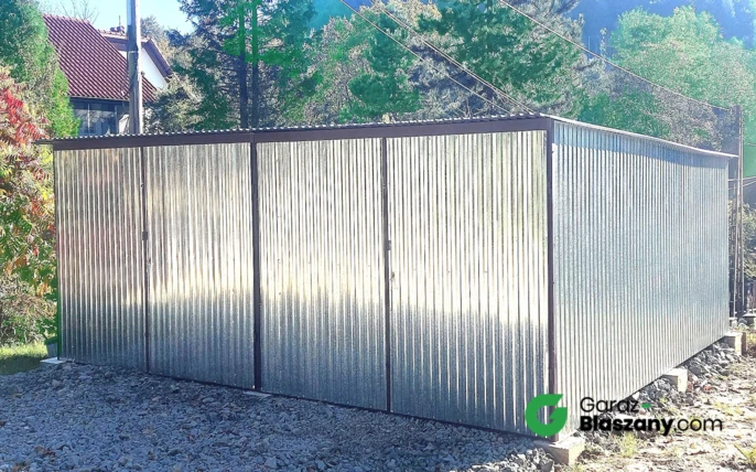 Garaż blaszany 6x5,5 ocynk, dach jednospadowy, brama dwuskrzydłowa