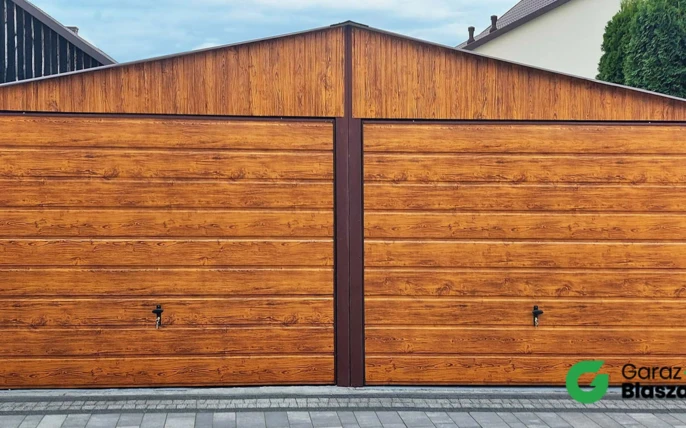 Garaż blaszany 6x6 Złoty Dąb, dach dwuspadowy, brama uchylna