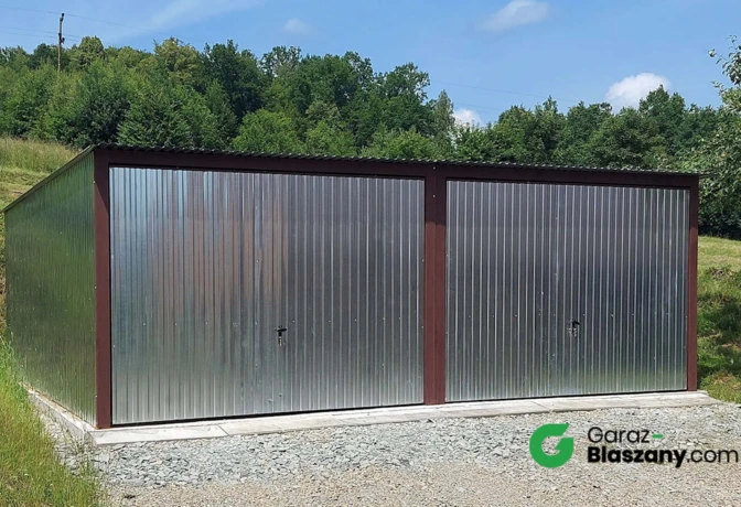 Garaż blaszany 6x5 ocynk, dach jednospadowy, brama uchylna
