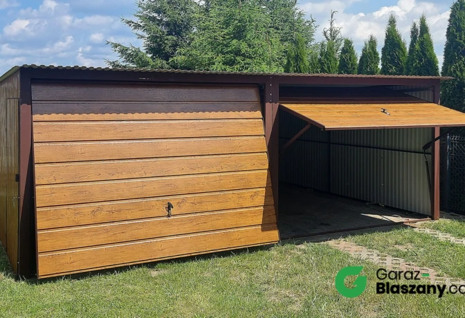 Garaż blaszany 6x5 Złoty Dąb, dach jednospadowy, brama uchylna, drzwi