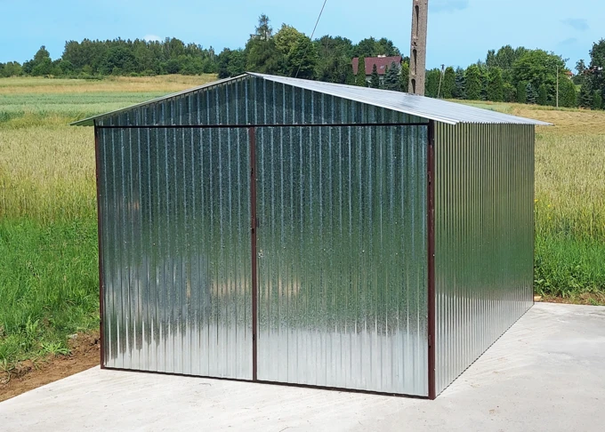 Garaż blaszany 3x5 ocynkowany, dach dwuspadowy, brama otwierana na boki