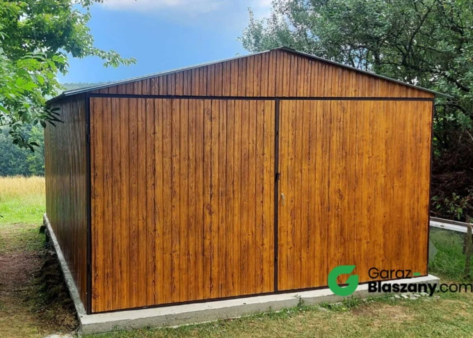 Garaż blaszany 3,5x5 Złoty Dąb, dach dwuspadowy, brama dwuskrzydłowa