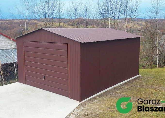 Garaż blaszany 4x6 Brązowy MAT, dach dwuspadowy, brama uchylna