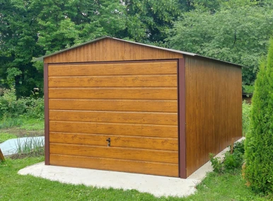 Garaż blaszany drewnopodobny 3x5, dwuspadowy, brama uchylna, kolor złoty dąb