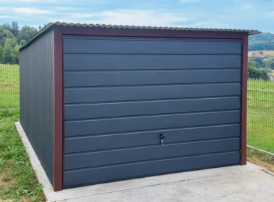 Garaż blaszany akrylowy 3x6 (grafit RAL Mat 7016), jednospadowy, brama uchylna szeroki panel