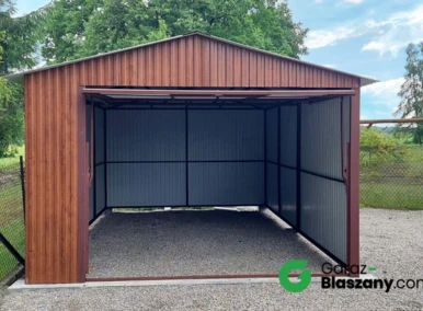 Garaż blaszany 3,5x5 Orzech, dach dwuspadowy, brama uchylna
