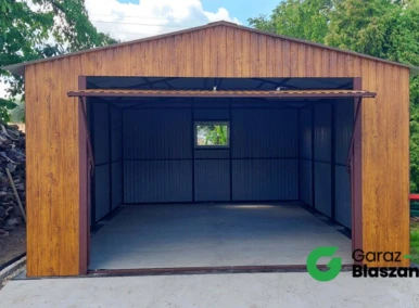 Garaż blaszany 3,5x5 Złoty Dąb, dach dwuspadowy, brama uchylna, okno