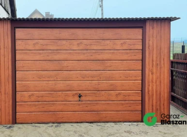 Garaż blaszany 4x5,5  Orzech, dach jednospadowy, brama uchylna