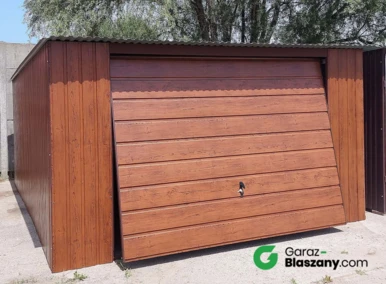 Garaż blaszany 4x6 Orzech, dach jednospadowy, brama uchylna